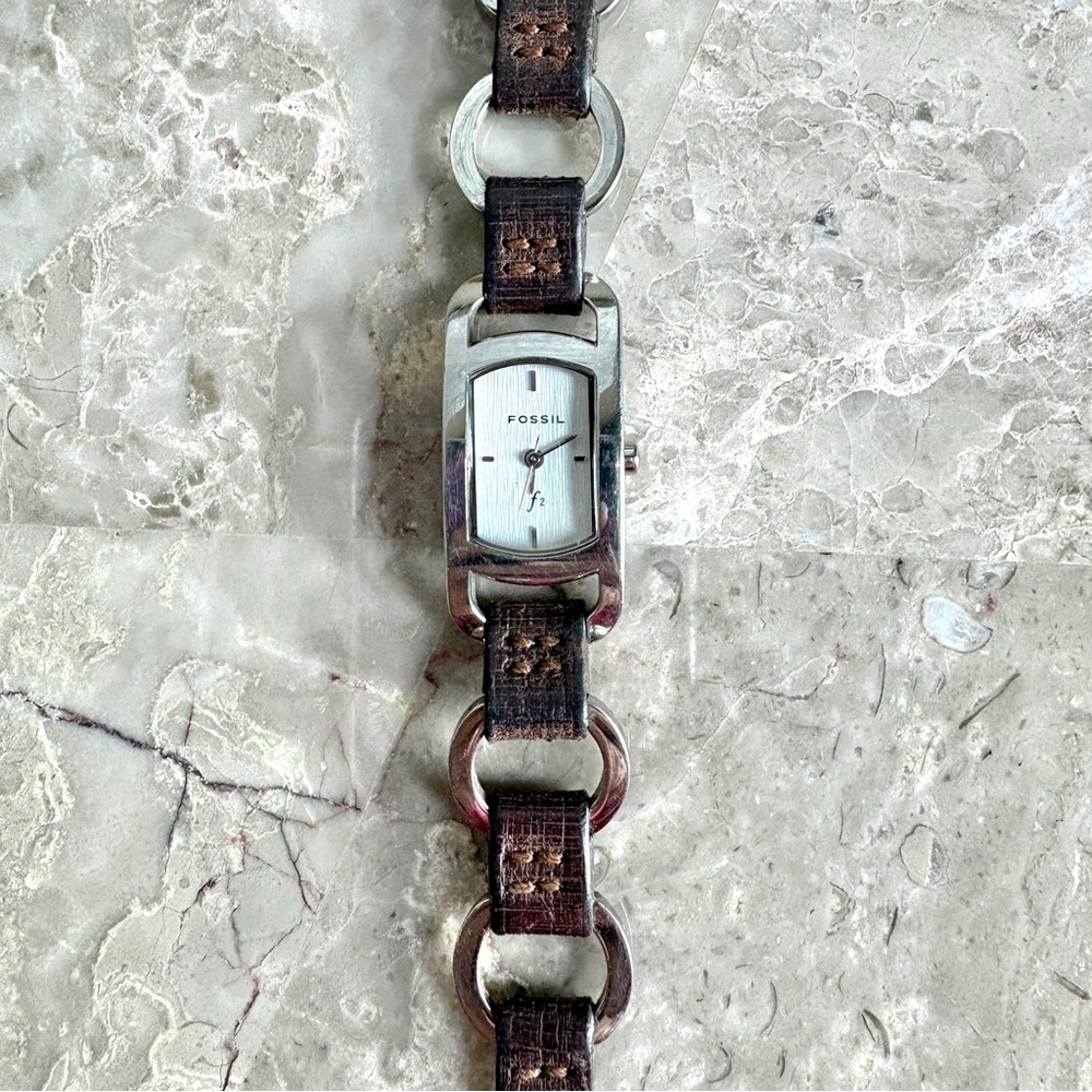 Unique Fossil Silver-Tone and Brown Leather Watch